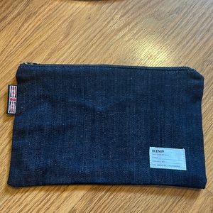 Jean fashion zipper pouch never used